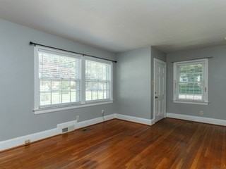 2715 Kilgore Ave - Photo 4 of 14