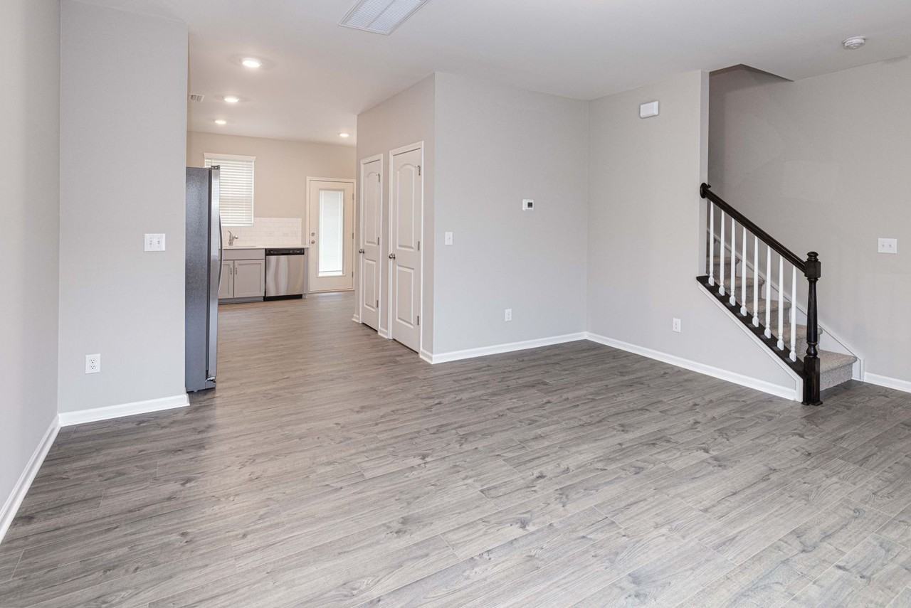 14216 Whistling Teal Dr - Photo 2 of 17