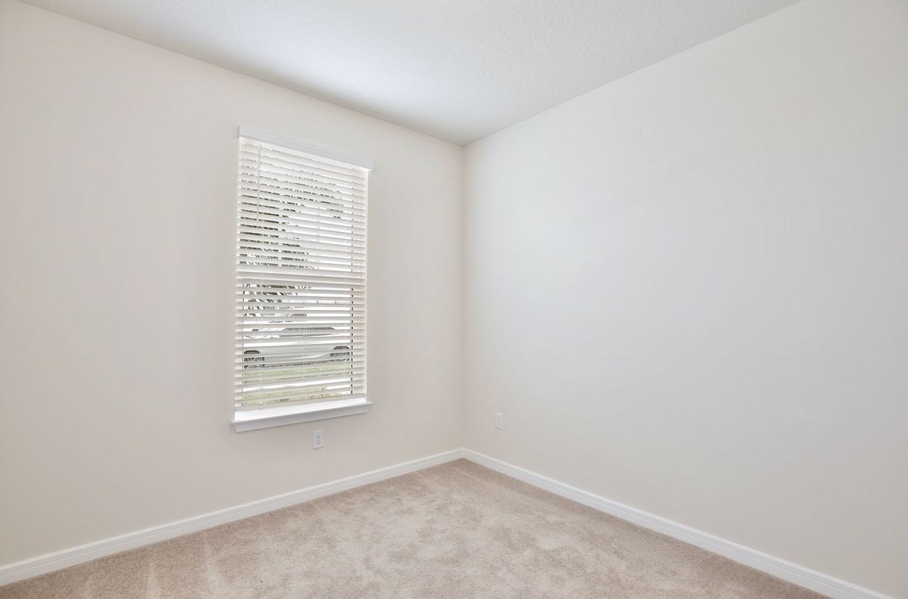 5586 Pineland Run - Photo 7 of 23