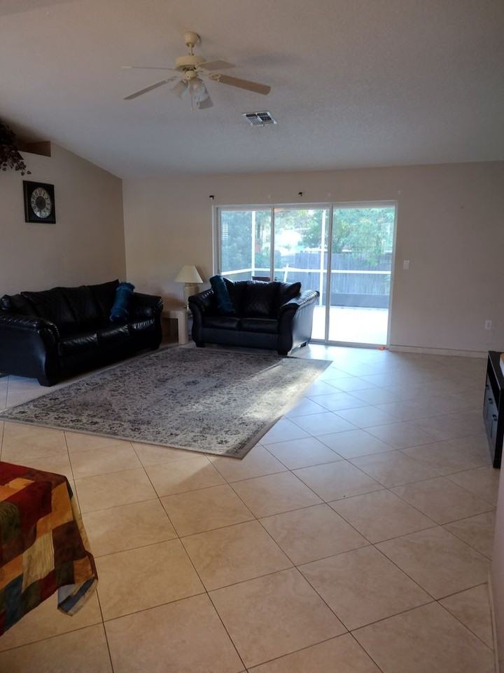 4498 Hoffman Ave - Photo 5 of 30