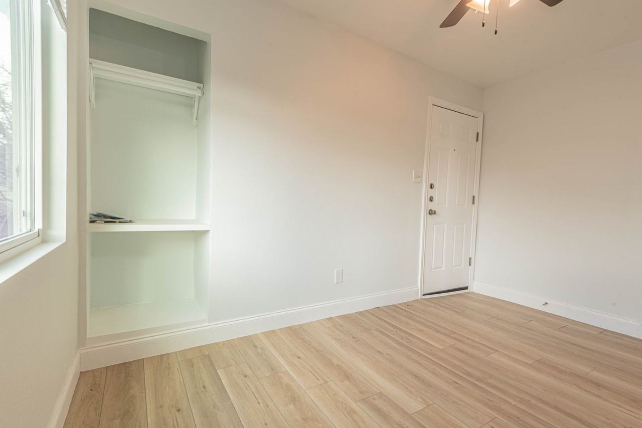 2303 Rosewood Street #6 - Photo 4 of 17