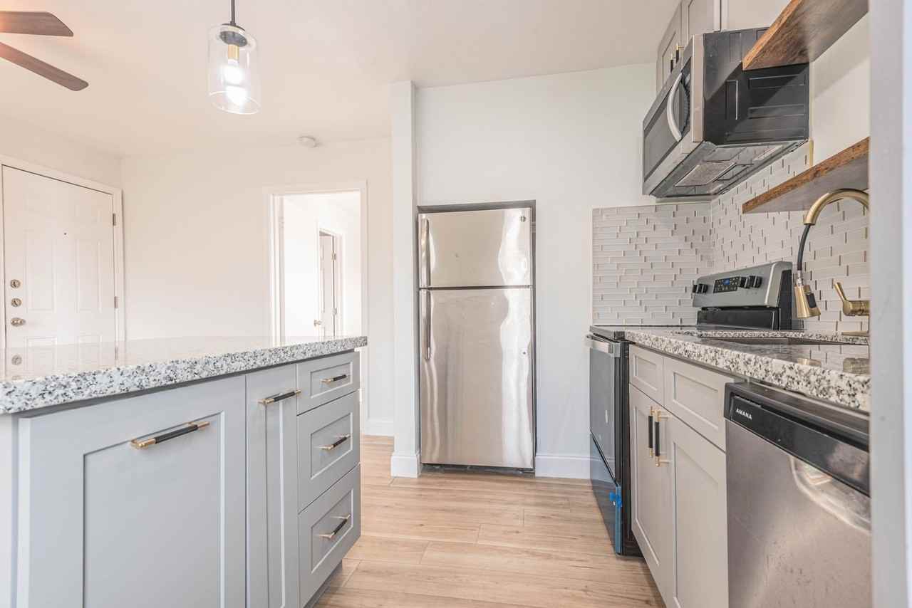 2303 Rosewood Street #6 - Photo 7 of 17