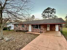 5647 Rose Dr - Photo 1 of 1