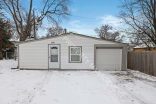 936 W 42nd St - Photo 1 of 1