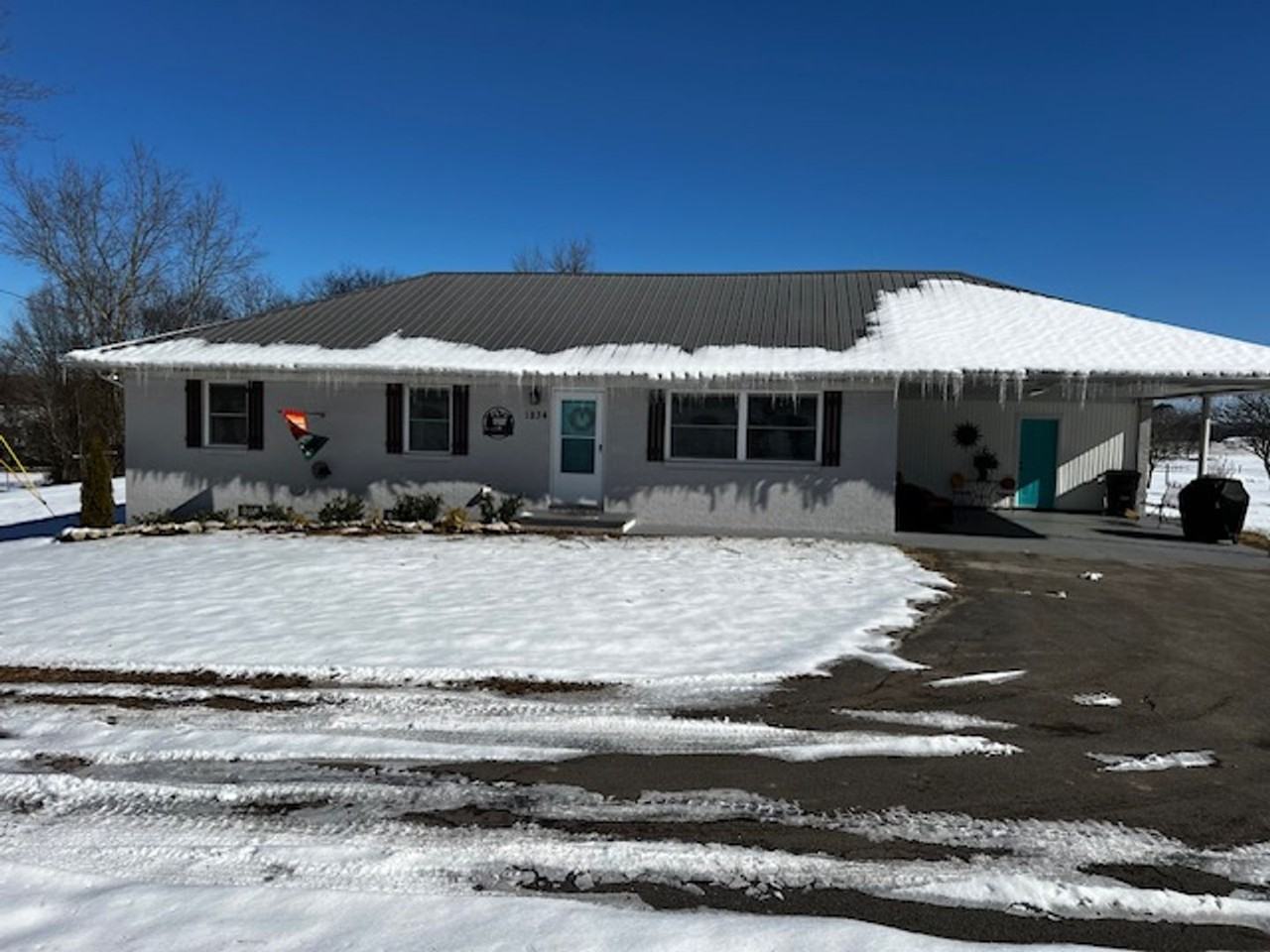 1834 E Brown School Rd - Photo 2 of 19