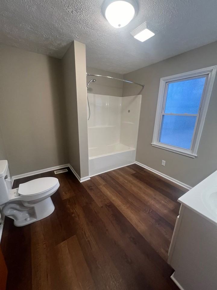 3409 S 4th St - Photo 7 of 12