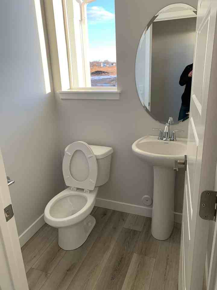3892 S 2990 W - Photo 5 of 19