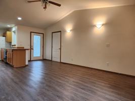 featured image of 240 Poplar St