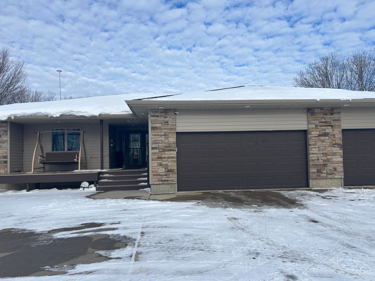 47108 276th St - Photo 2 of 50