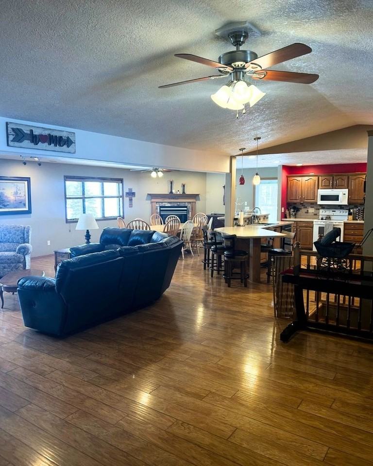 47108 276th St - Photo 3 of 50