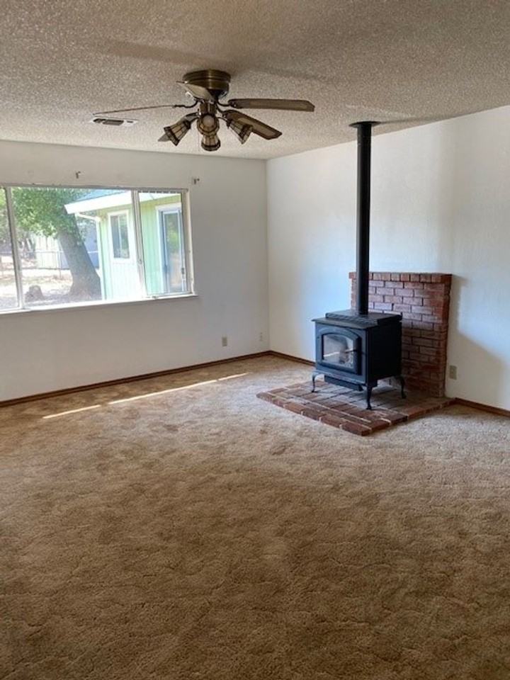 7006 Bohn Blvd - Photo 5 of 16