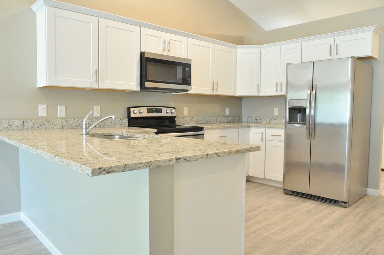 1079 North 170th Avenue - Photo 2 of 19