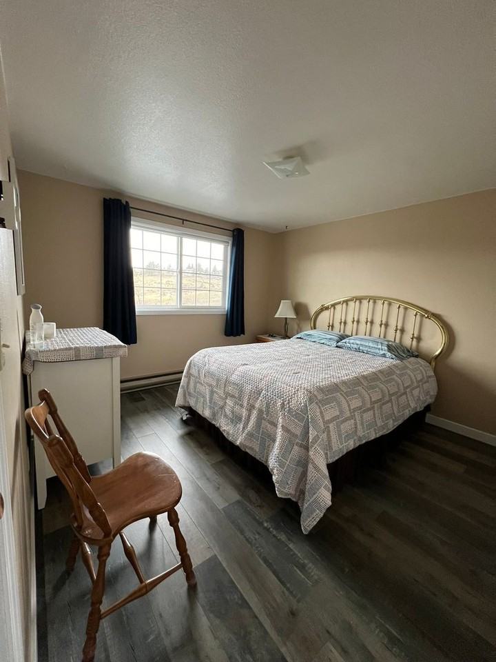 2121 N Eldorado Ave ##01 - Photo 6 of 8