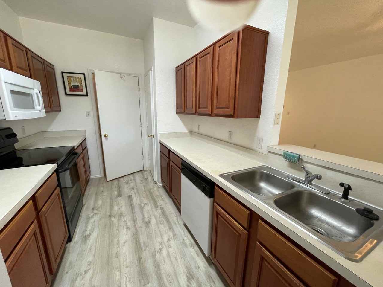 3501 Cattlebaron - 3501 Cattlebaron Dr. - Photo 7 of 23