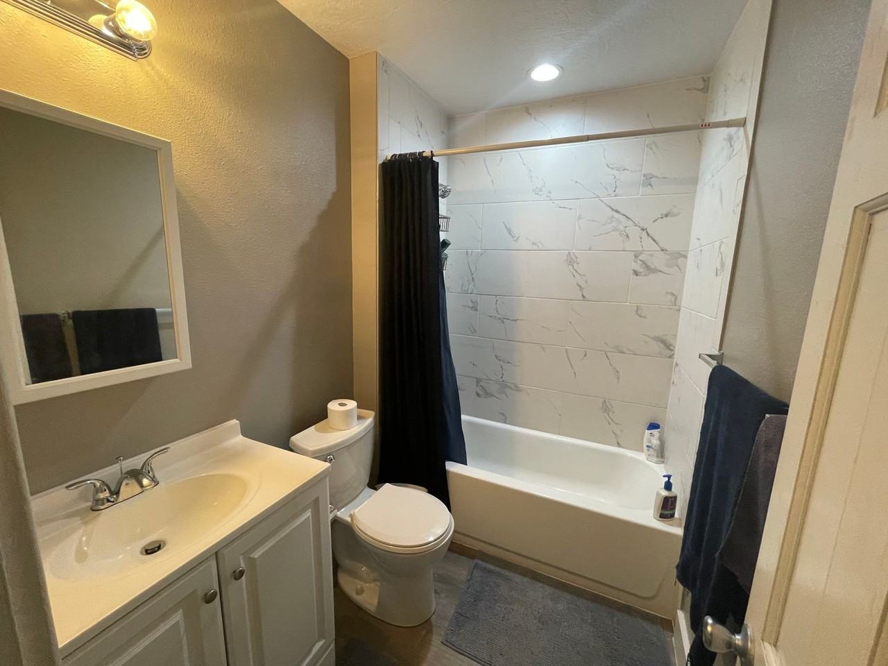 921 22nd St - Photo 7 of 18