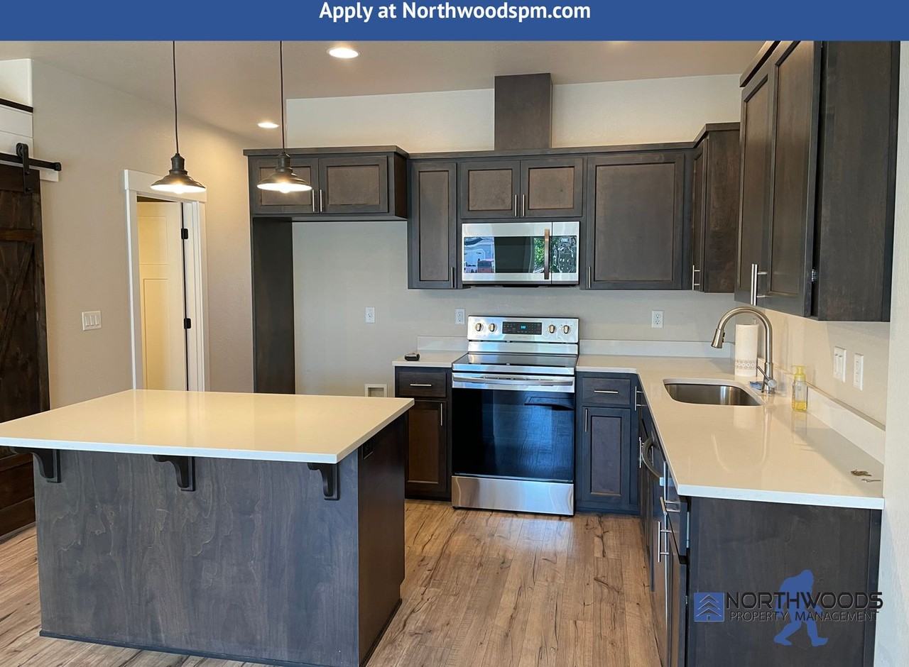 7816 Phaedra Lane - Photo 6 of 20