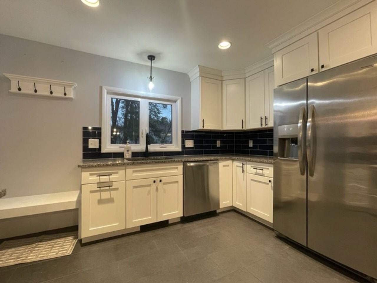 138 Pine Grove Dr - Photo 6 of 26