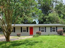 featured image of 2112 Melanie Dr