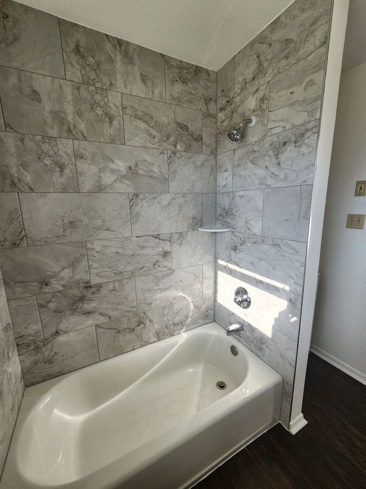 501 Mcneil St - Photo 7 of 19
