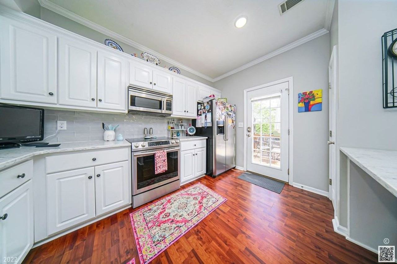 2823 Brickrun Way - Photo 5 of 15