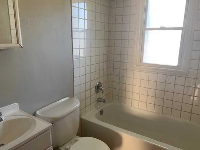 7015 Paisley Dr - Photo 5 of 9