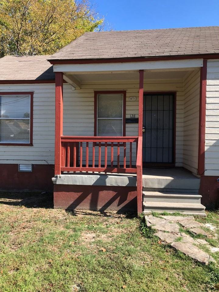 128 College Park Cir - Photo 3 of 9