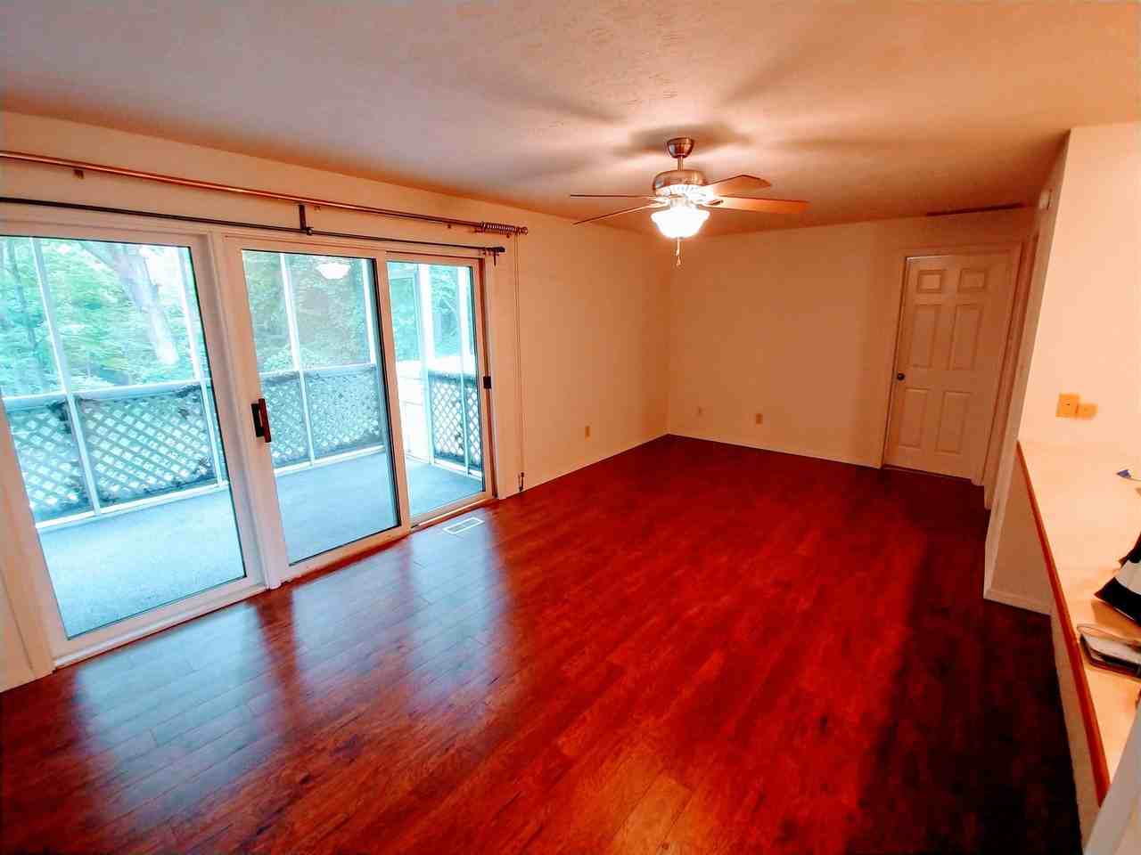 1314 S College Mall Rd - Photo 2 of 7