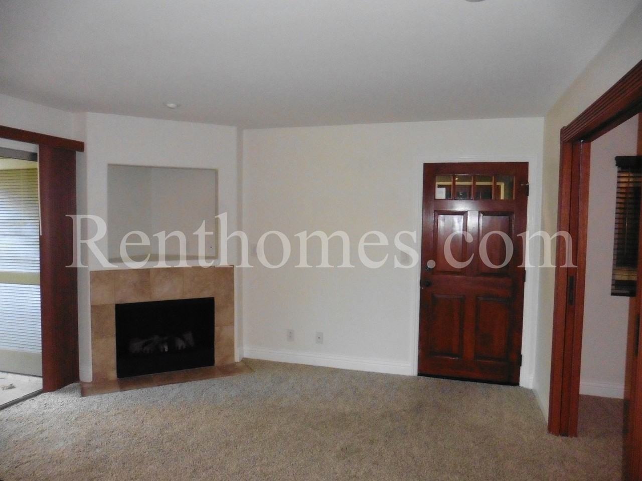 8430 Via Mallorca - Photo 4 of 17