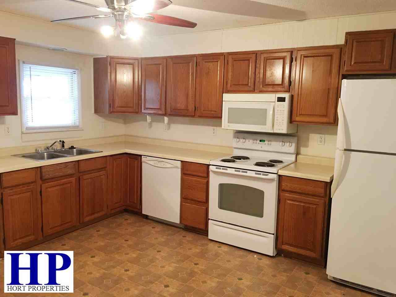 2917 Marion Ave - Photo 2 of 7