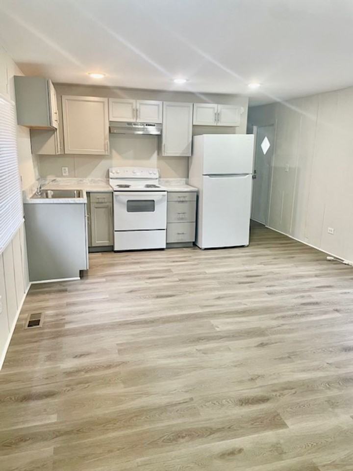 126 Canipe Rd - Photo 3 of 14