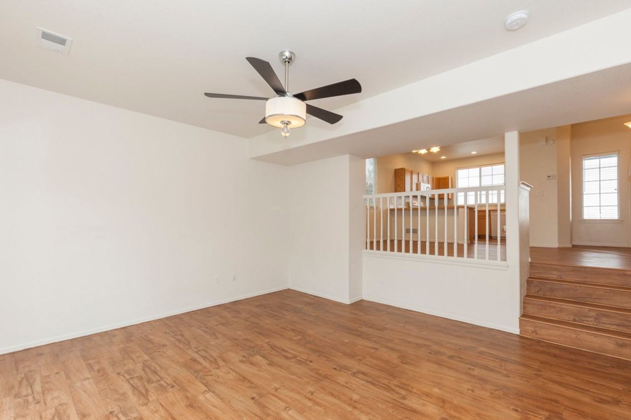 507 Stoney Brook Rd - Photo 3 of 17