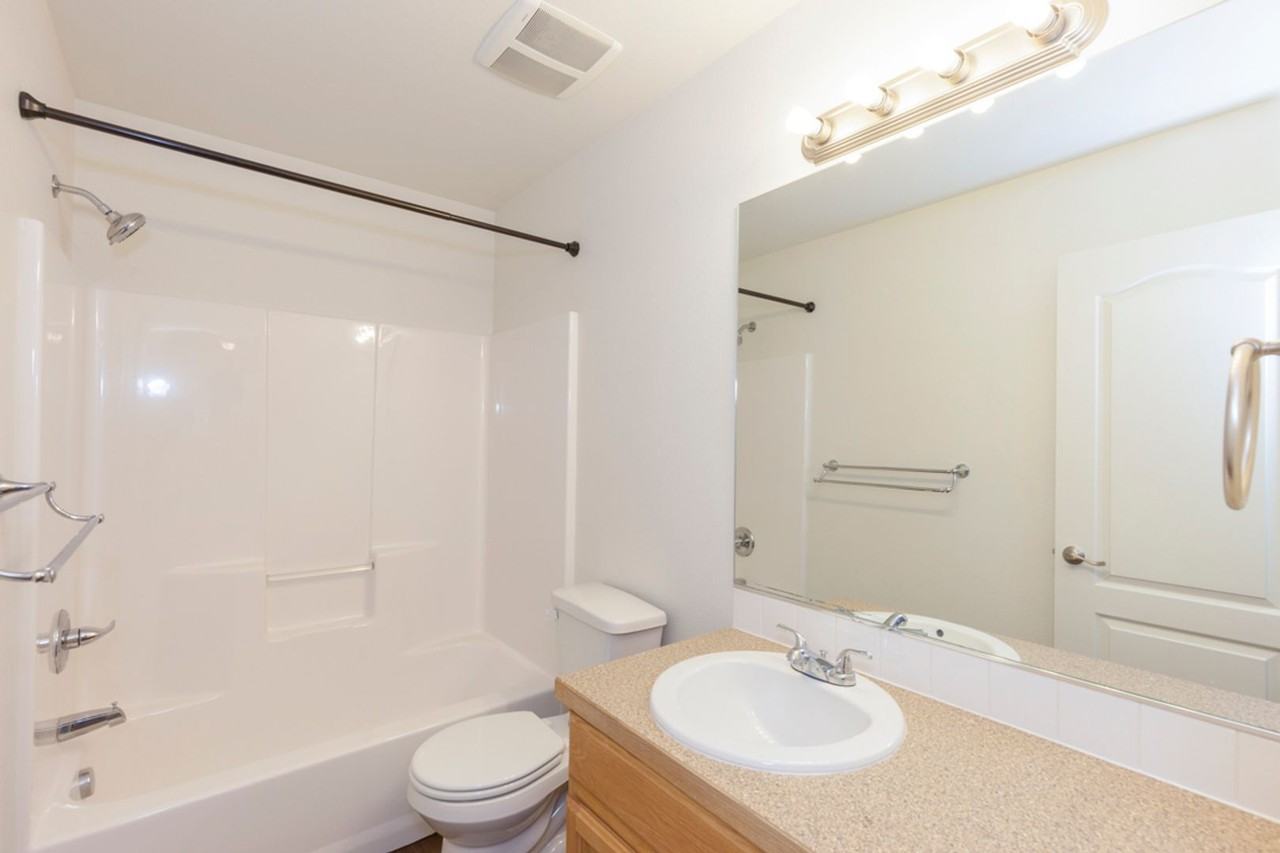 507 Stoney Brook Rd - Photo 4 of 17