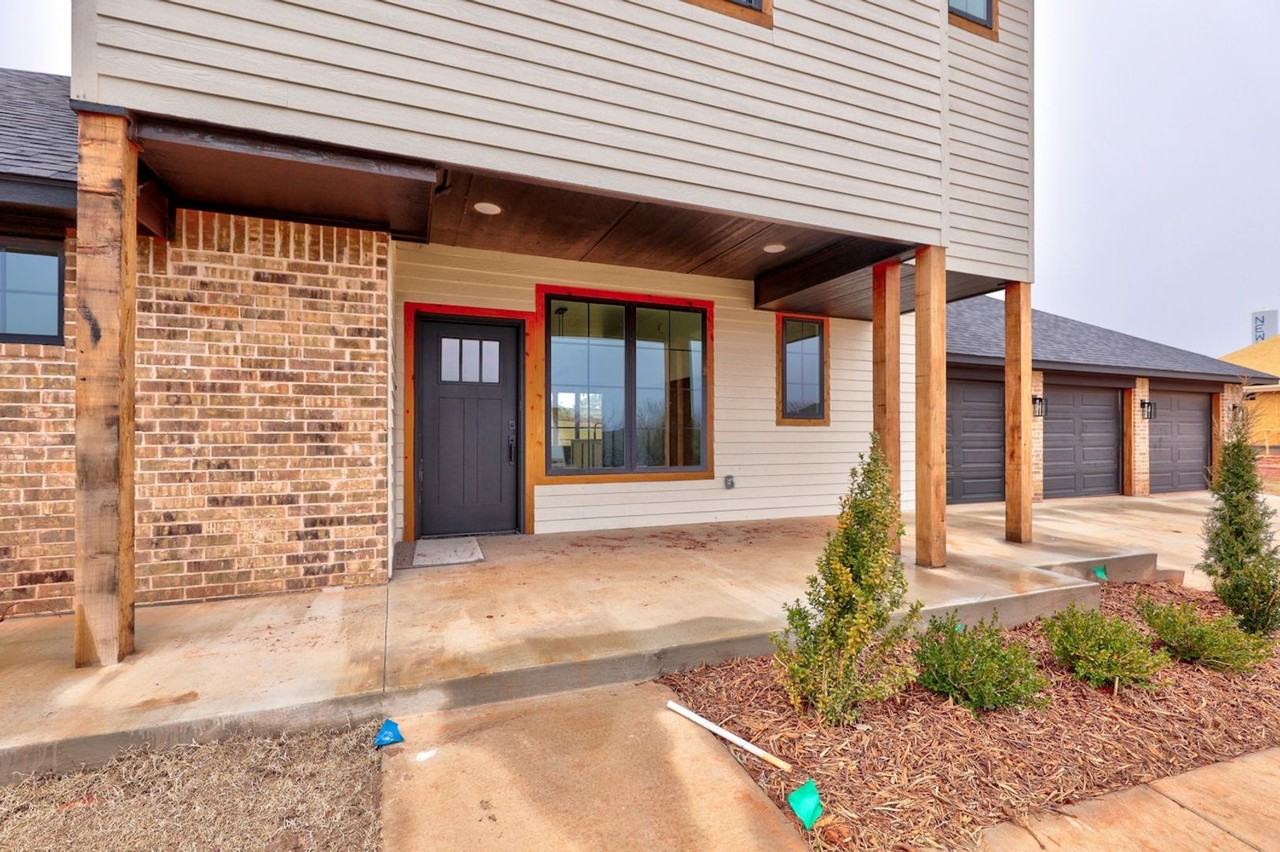 2836 Redwood Ct - Photo 3 of 42