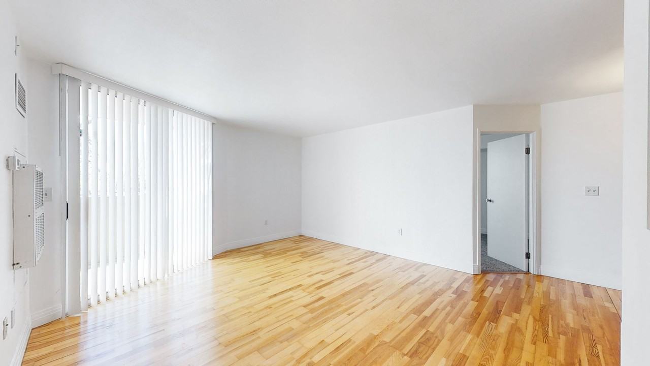 601 W 11th Ave #111 - Photo 5 of 38