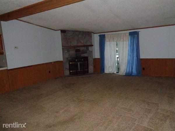 3741 Hart Rd - Photo 3 of 14