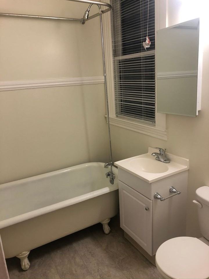 1329 Grove St - Photo 2 of 20