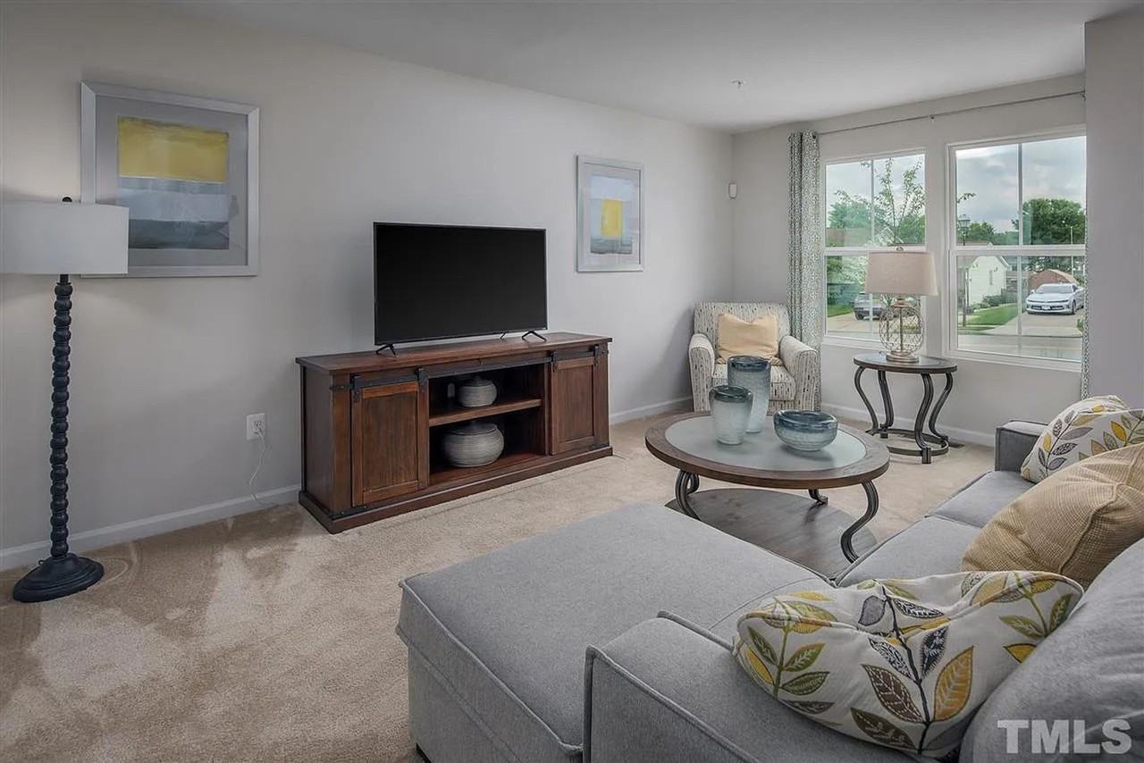 1203 Bent Willow Dr - Photo 4 of 45