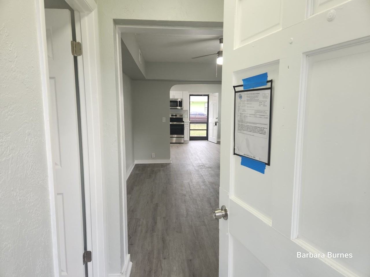 820 Maley St - Photo 3 of 11