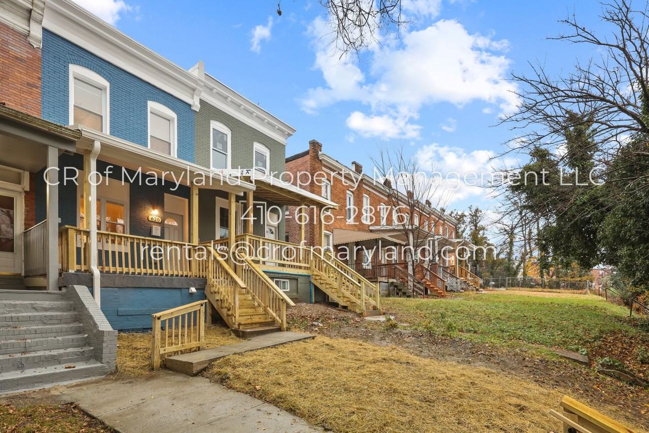 620 Denison St - Photo 2 of 19