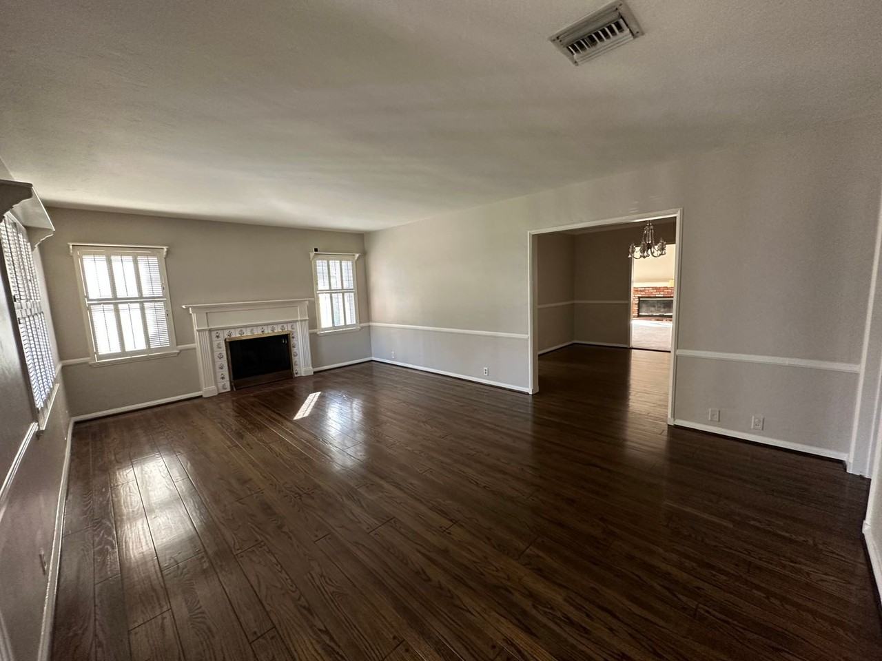 3811 Pine Ave - Photo 2 of 19