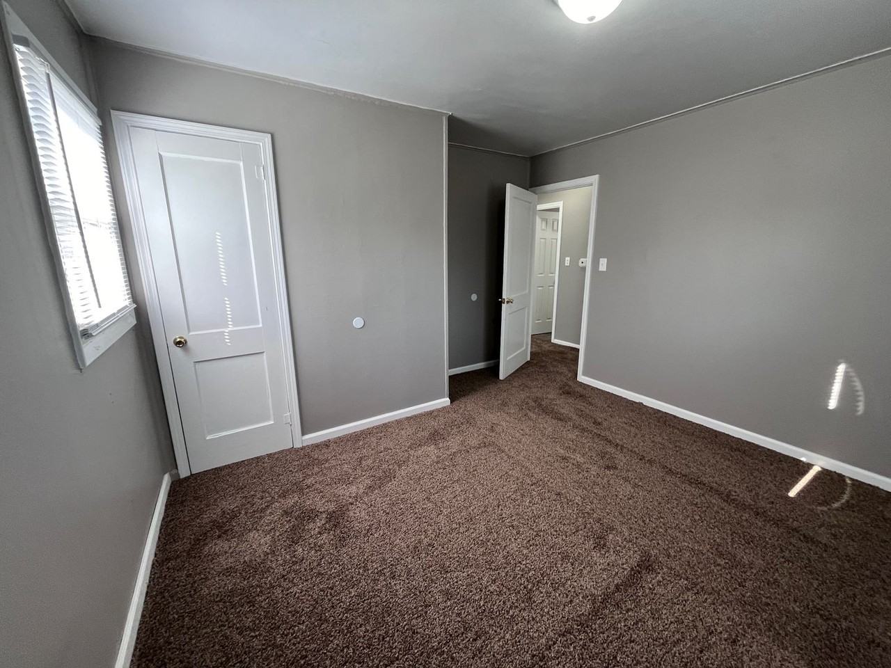 4029 Hanna St - Photo 6 of 11