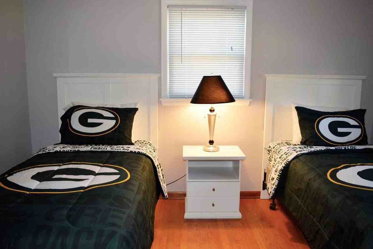 2234 S Oneida St - Photo 2 of 41