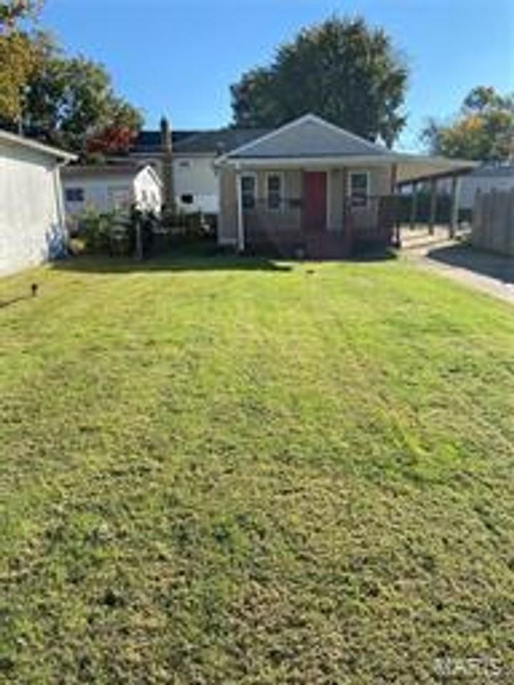 4406 Wabash Ave - Photo 2 of 18