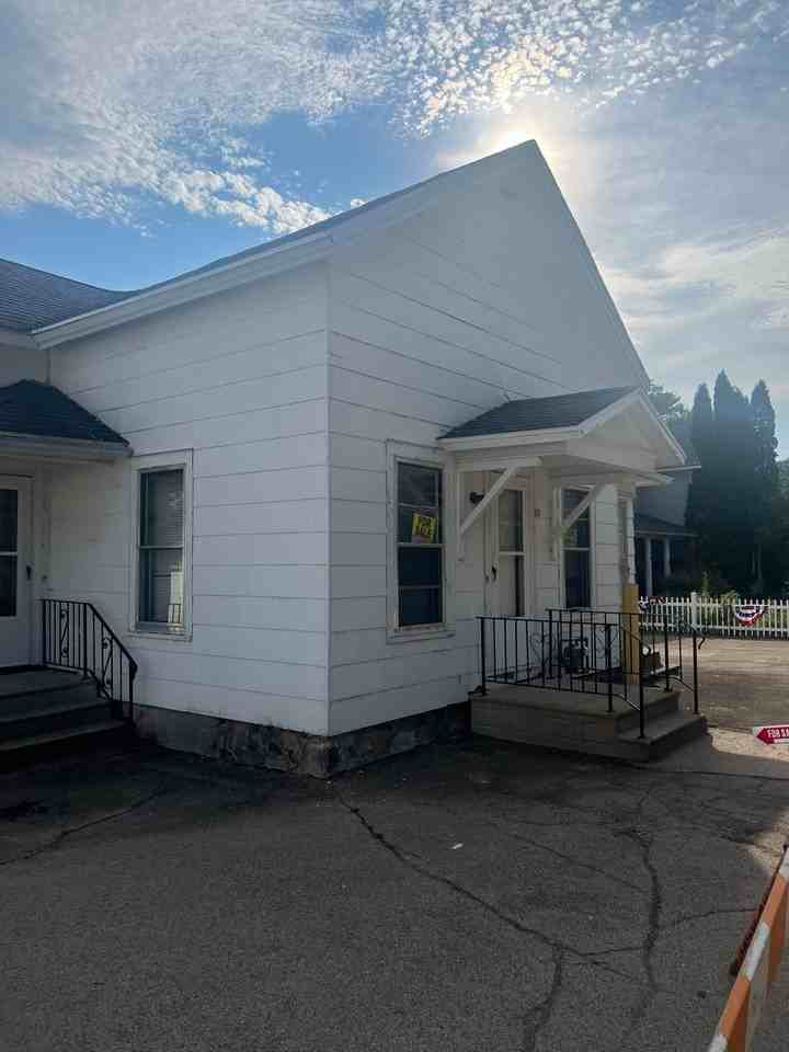 21 9th St - Photo 3 of 31