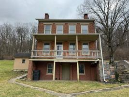 featured image of 4672 Myers Rd