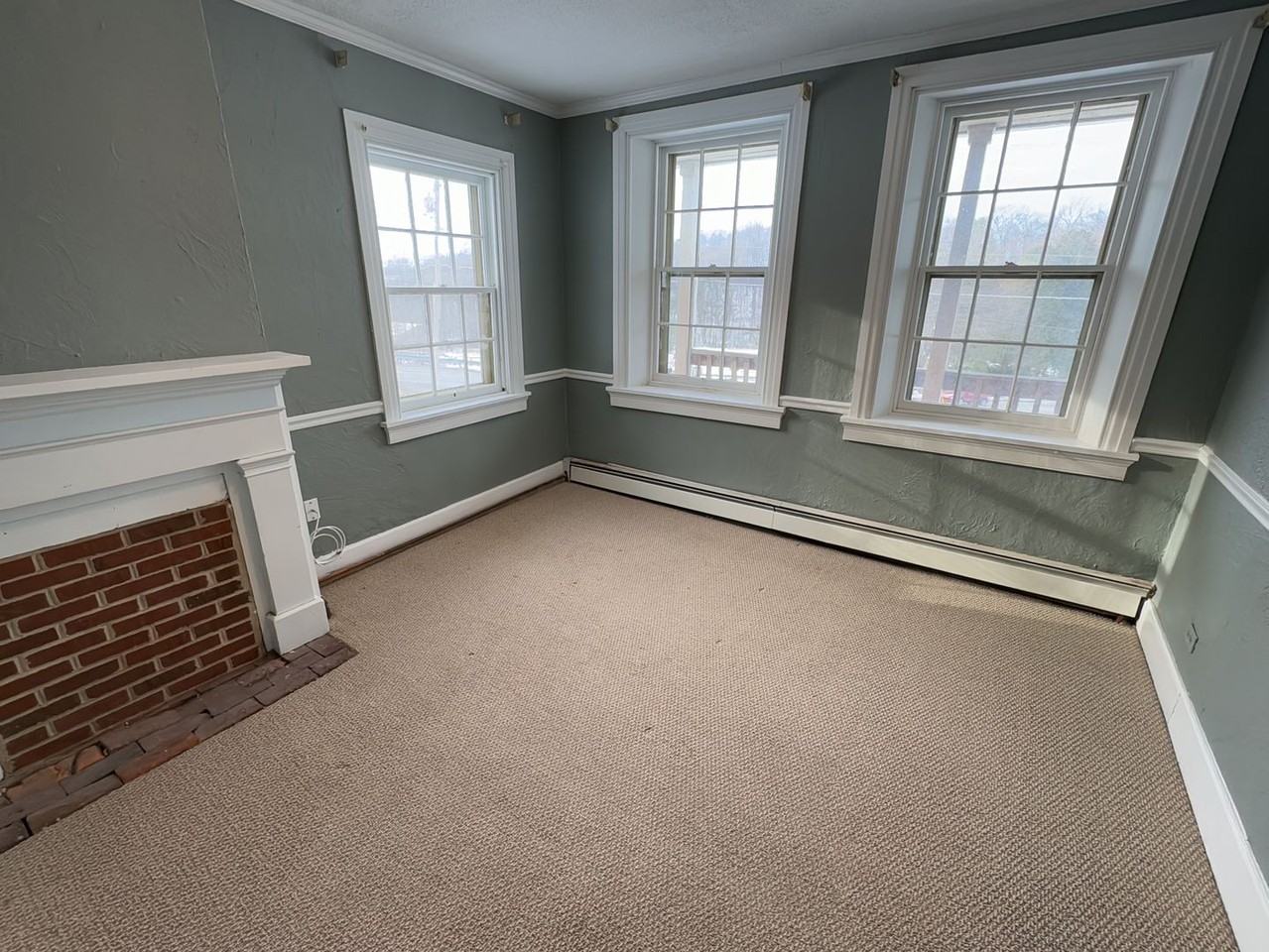 4672 Myers Rd - Photo 5 of 15