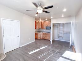 featured image of 1060 N Louis St