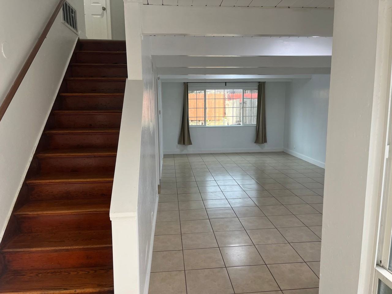 4305 Cutting Blvd - Photo 3 of 32