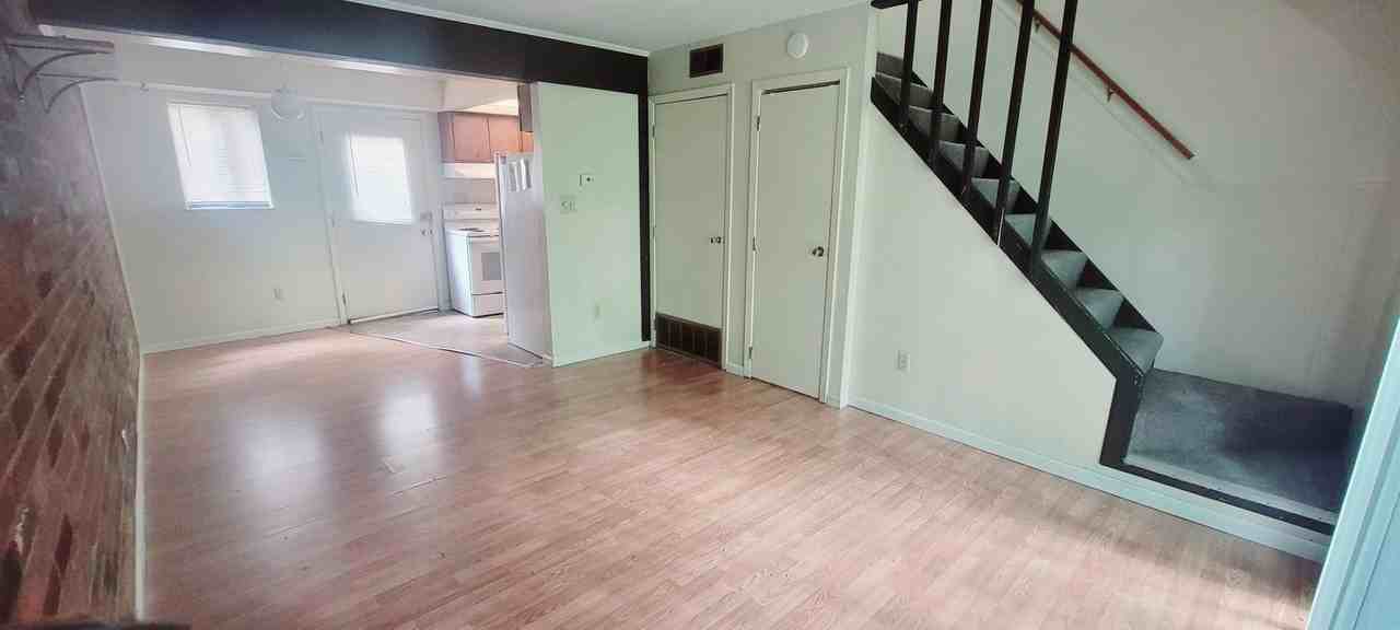 2022 Iuka Ave - Photo 3 of 11