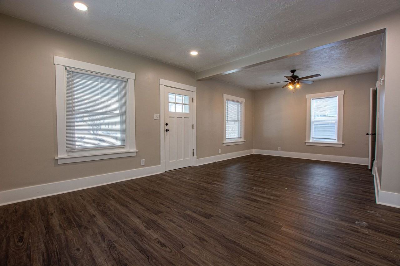 4418 Marcy St - Photo 2 of 19